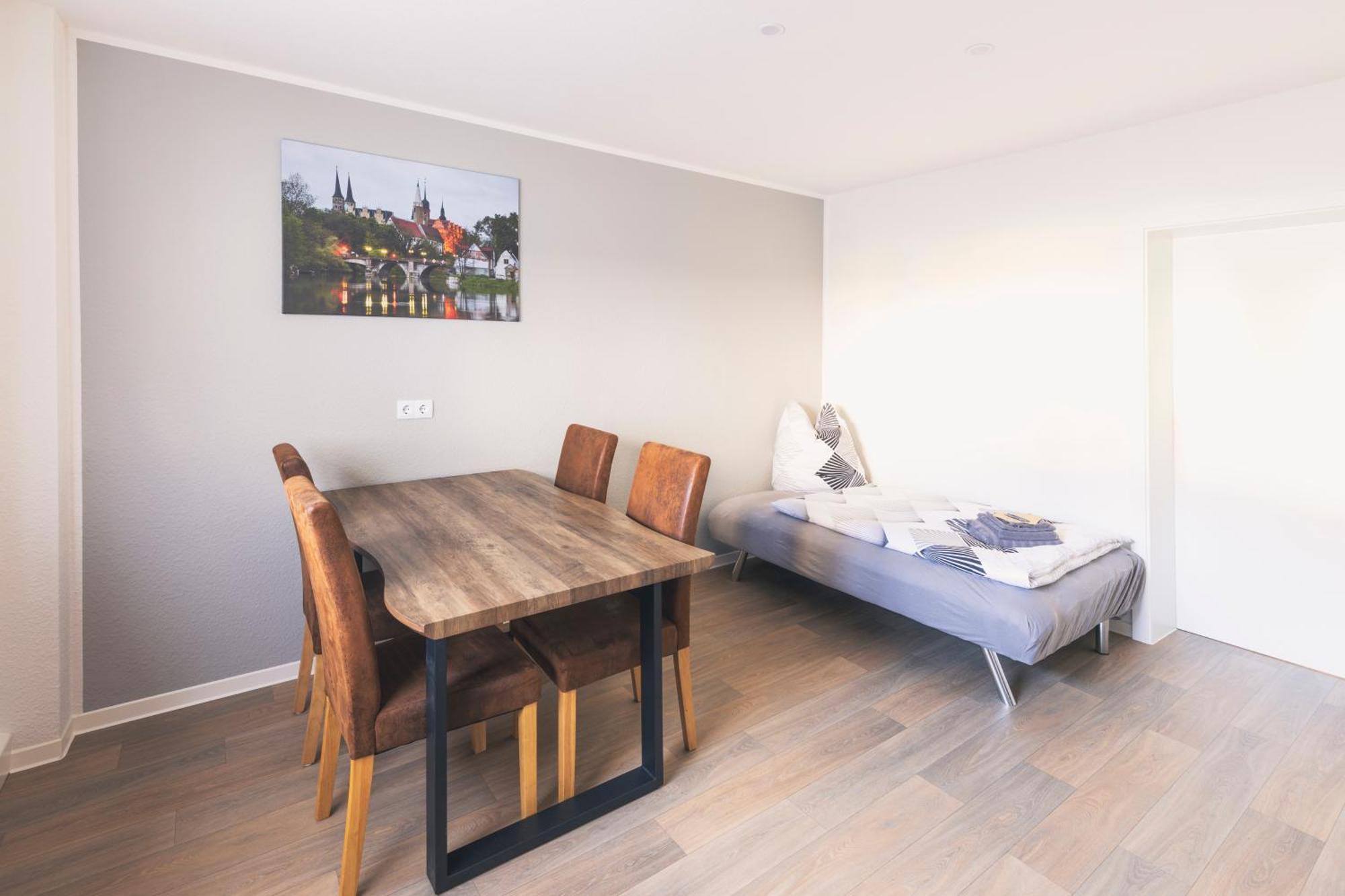 Gaestehaus Ehrhardt 메르제부르크 외부 사진